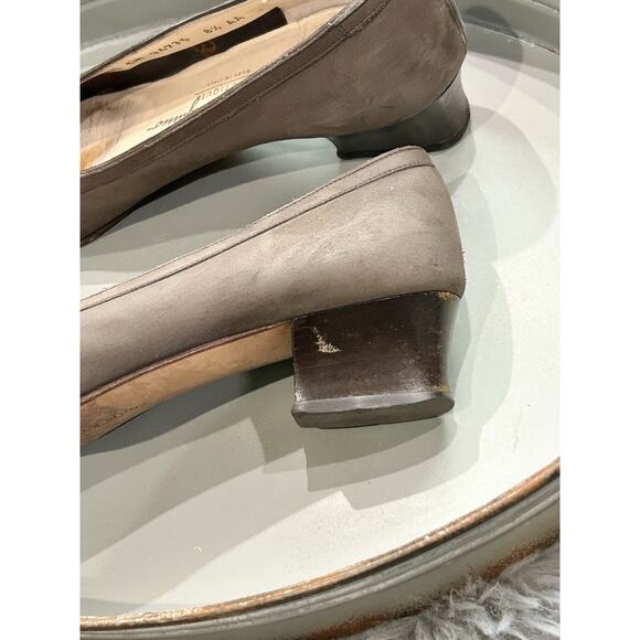 VTG Salvatore Ferragamo Boutique Women's Size 8.5 Leather Slip On Bow Almond Toe - Picture 8 of 12